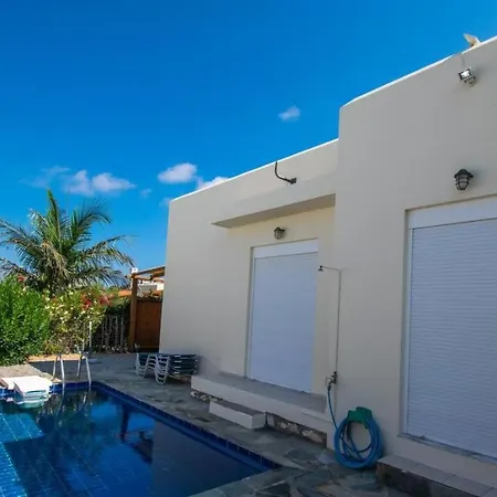 Confortable Et Paisible / Piscine Privée à 7 Mn Des Plages De Sable Fin Villa