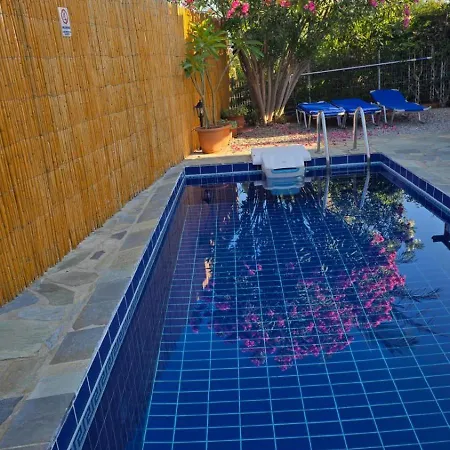 Confortable Et Paisible / Piscine Privée à 7 Mn Des Plages De Sable Fin Villa